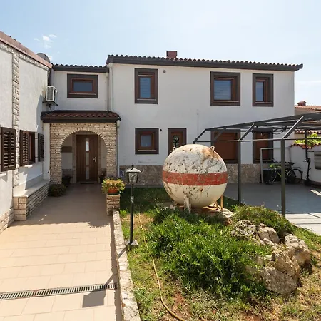 Picok Apartamento Pula