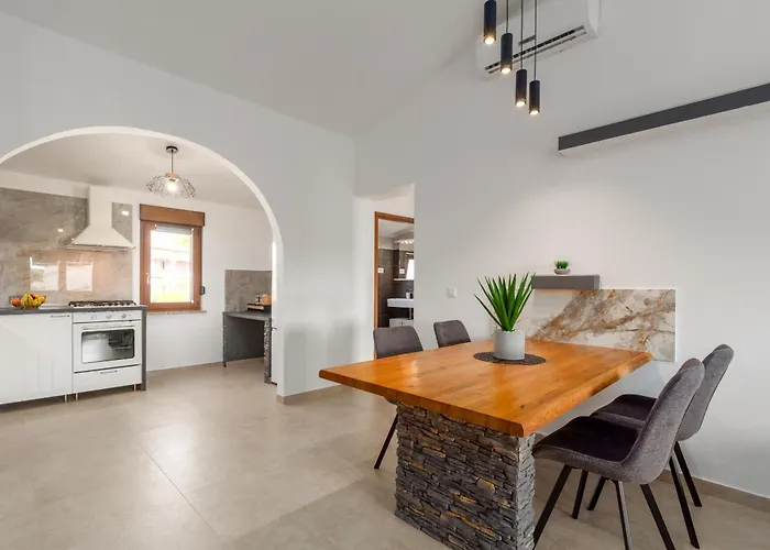 Picok Apartamento Pula